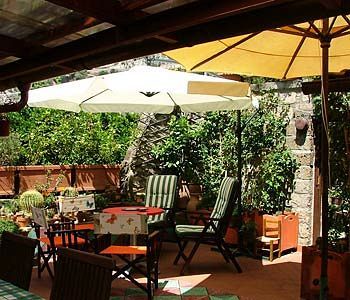 Orchid Corner Guesthouse Мета Экстерьер фото